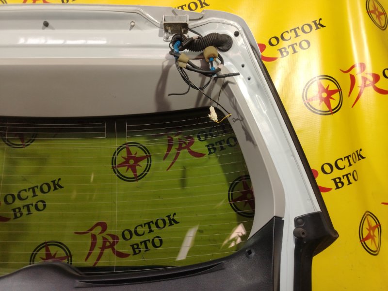 дверь задняя, 10000 рублей, Красноярск