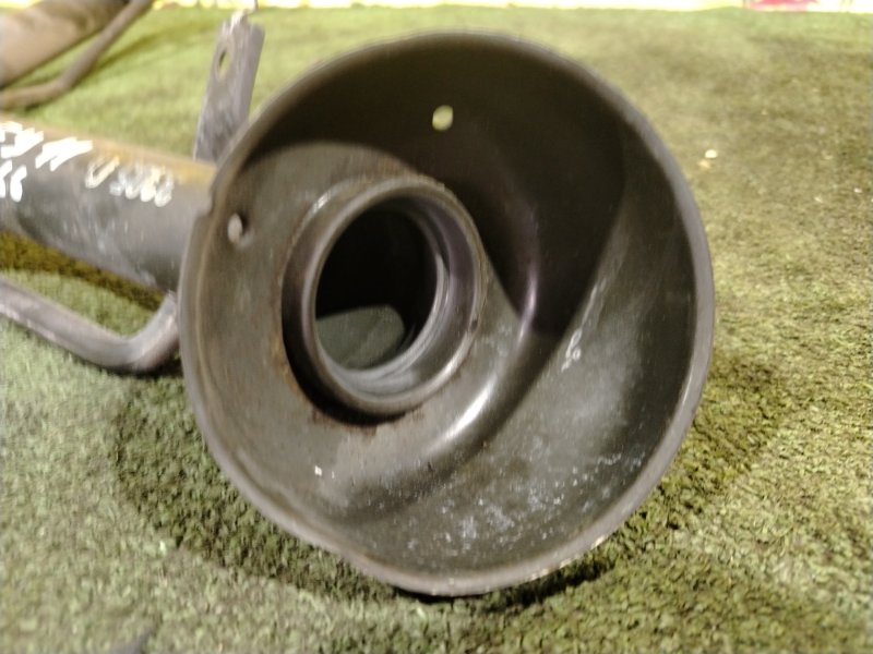 Горловина топливного бака, 500 рублей, Красноярск