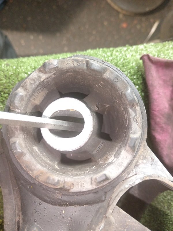 балка поперечная, 5000 рублей, Красноярск