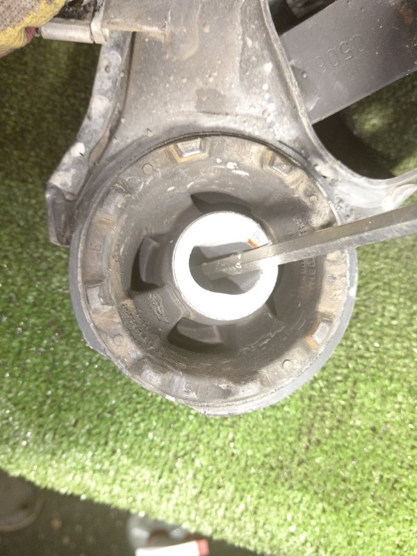 балка поперечная, 5000 рублей, Красноярск