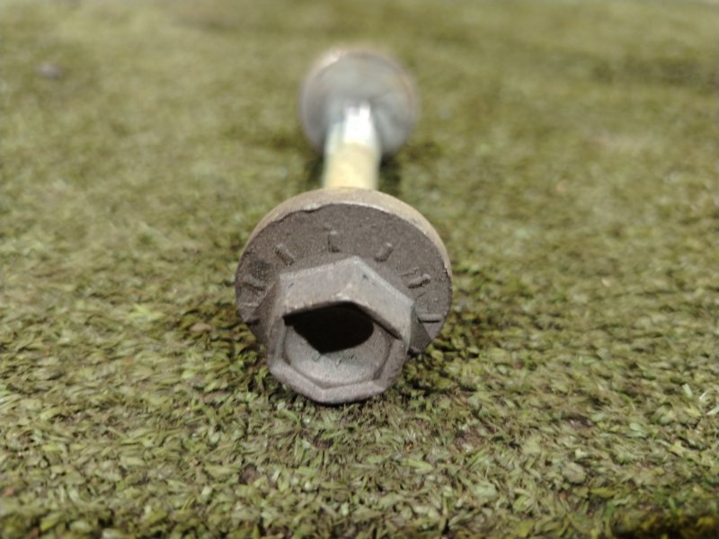 Болт развальный, 300 рублей, Красноярск