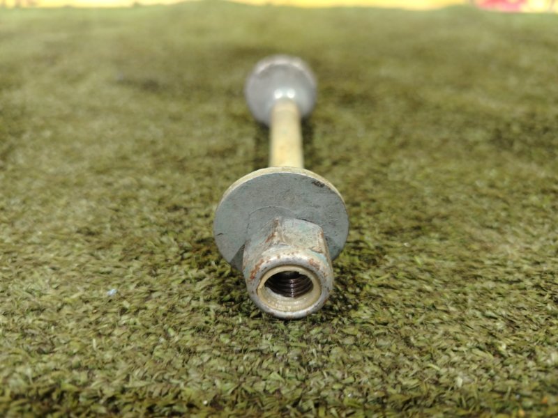 Болт развальный, 300 рублей, Красноярск