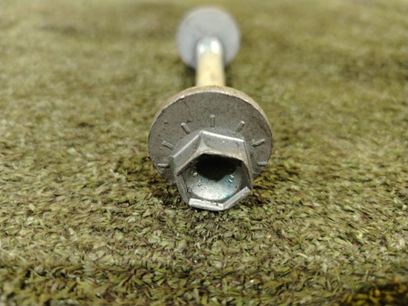 Болт развальный, 300 рублей, Красноярск