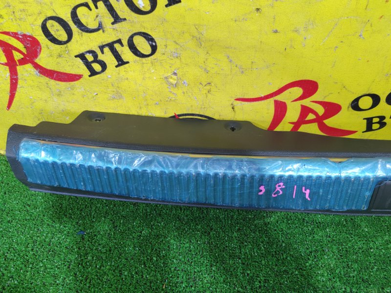 Накладка багажника, 1500 рублей, Красноярск