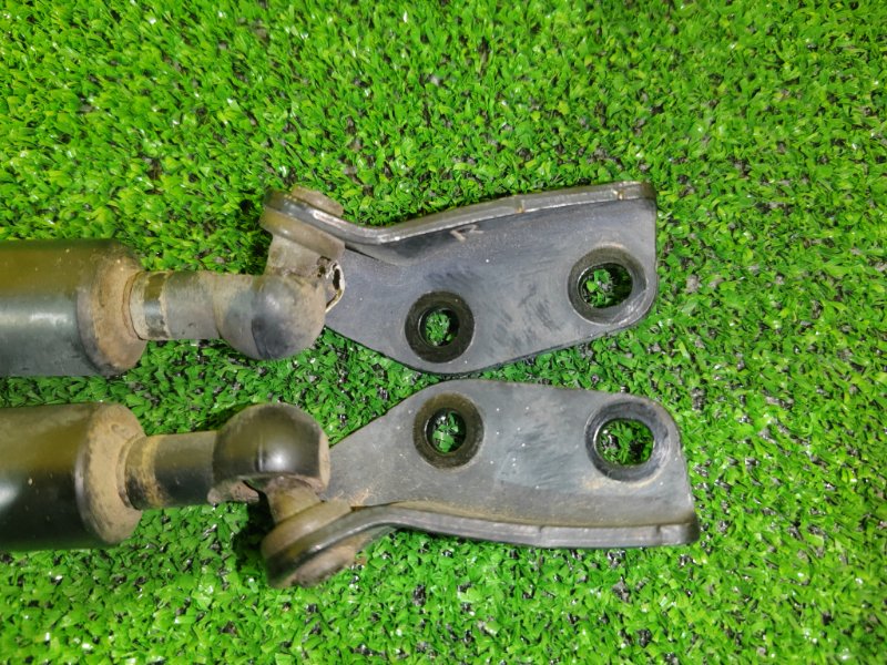 амортизатор багажника, 300 рублей, Красноярск