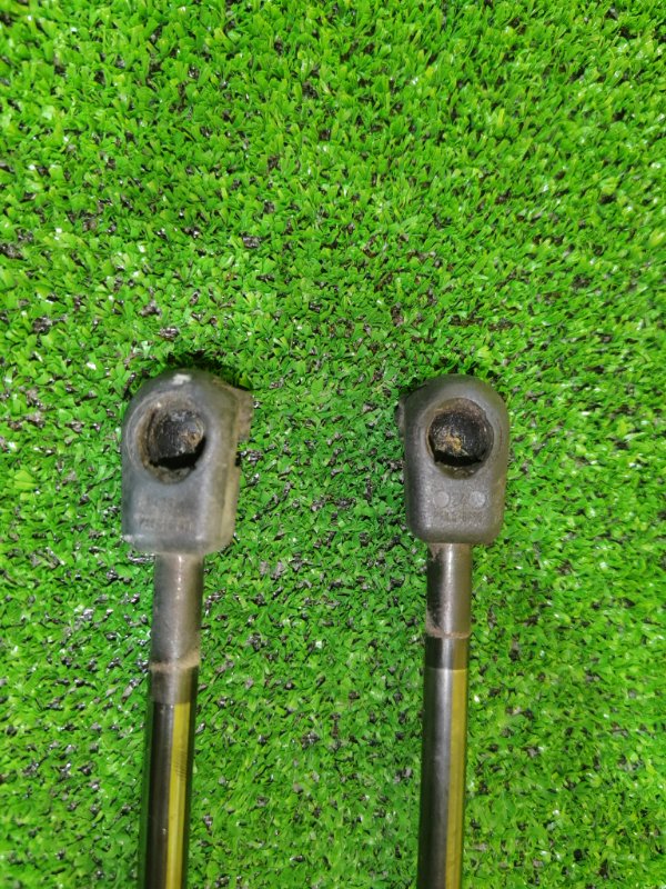 амортизатор багажника, 300 рублей, Красноярск