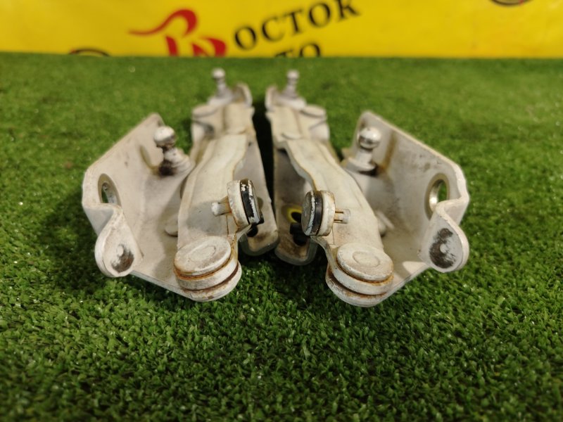 петля (шарнир крышки багажника), 800 рублей, Красноярск