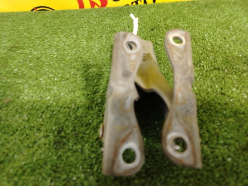 Петля капота, 300 рублей, Красноярск