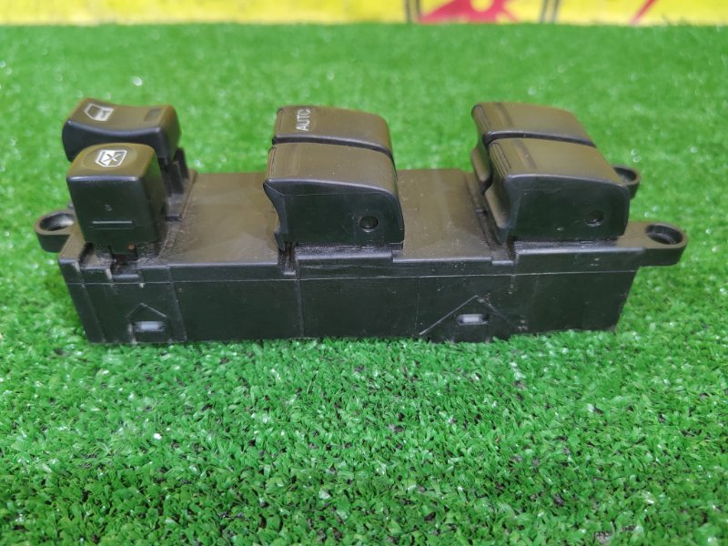 Блок управления стеклоподъемниками, 300 рублей, Красноярск