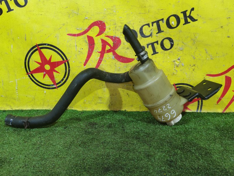 бачок гидроусилителя, 200 рублей, Красноярск