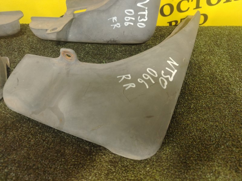 Брызговик, 800 рублей, Красноярск