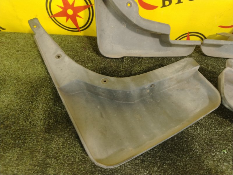 Брызговик, 800 рублей, Красноярск