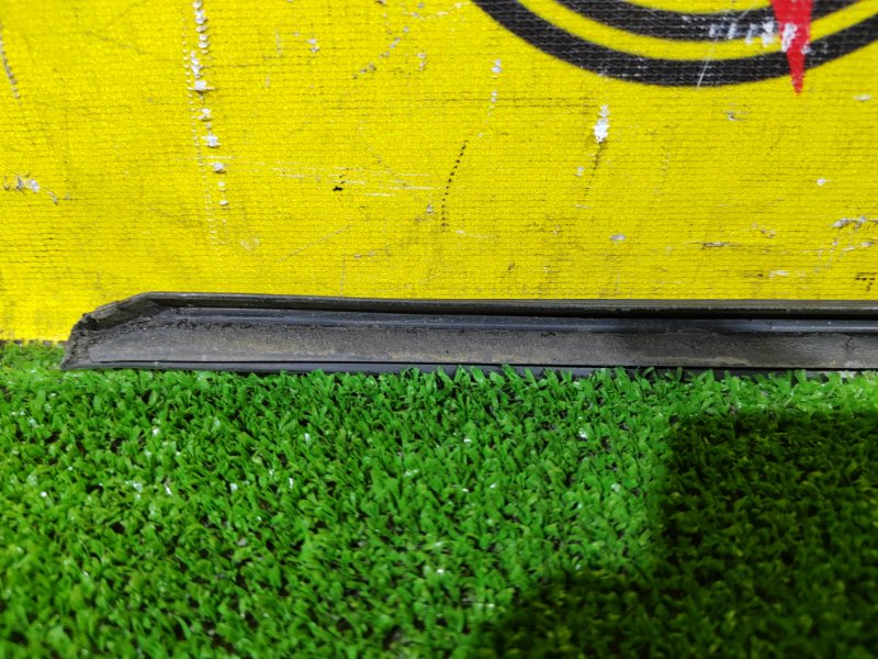 Молдинг лобового стекла, 1500 рублей, Красноярск