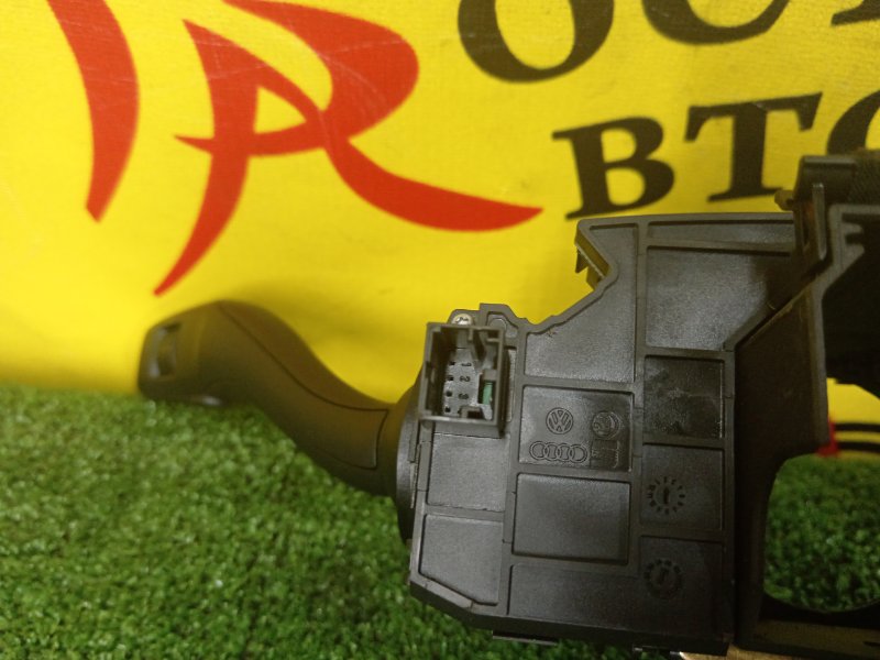 Подрулевой переключатель света, 2000 рублей, Красноярск