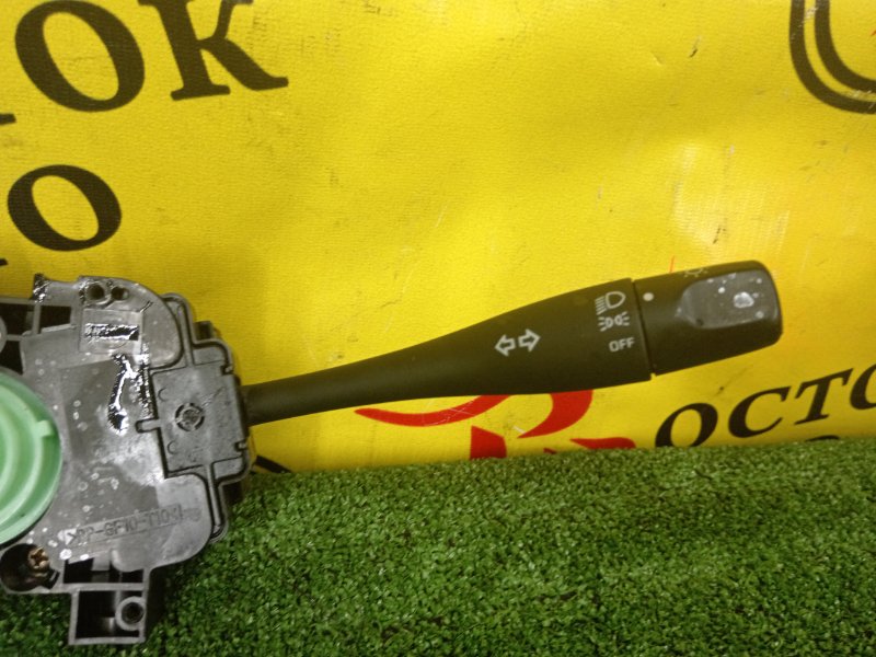 Подрулевой переключатель света, 500 рублей, Красноярск