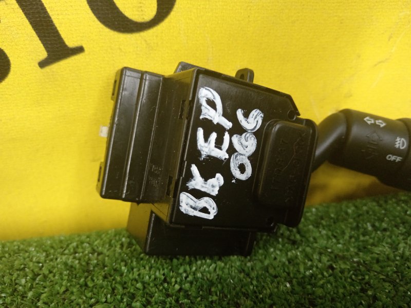 Подрулевой переключатель света, 300 рублей, Красноярск