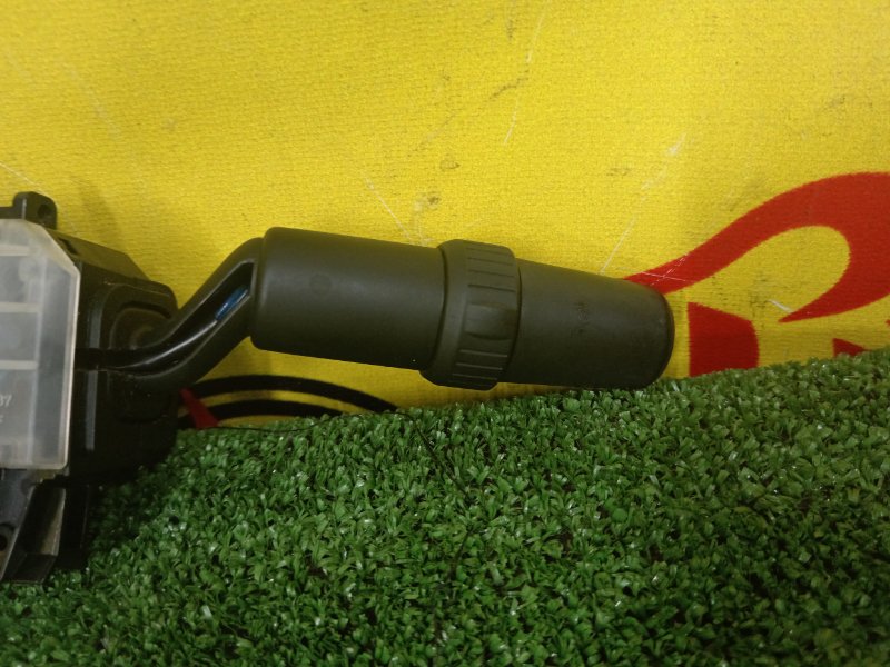 Подрулевой переключатель дворников, 200 рублей, Красноярск