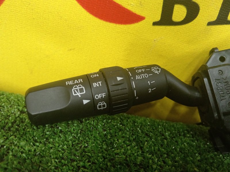 Подрулевой переключатель дворников, 200 рублей, Красноярск