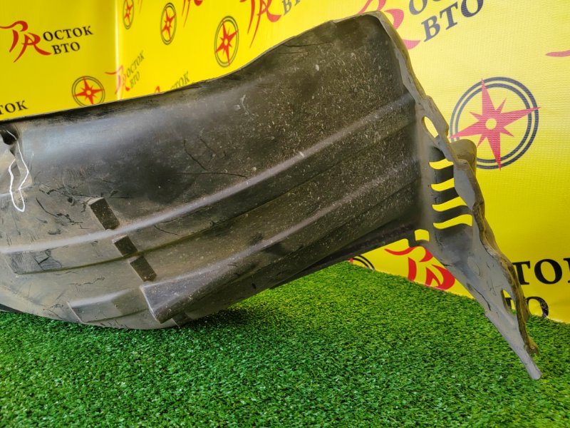 Подкрылок, 2000 рублей, Красноярск