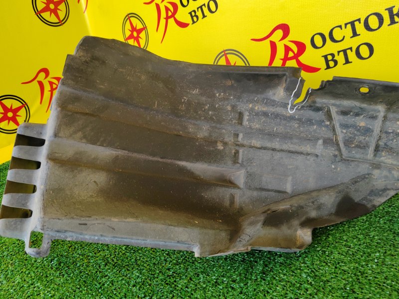 Подкрылок, 2000 рублей, Красноярск