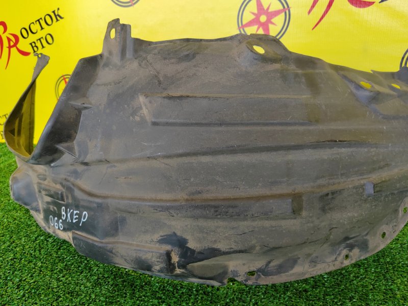 Подкрылок, 1000 рублей, Красноярск