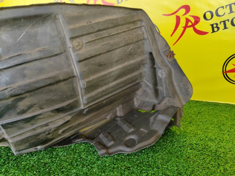 Подкрылок, 800 рублей, Красноярск