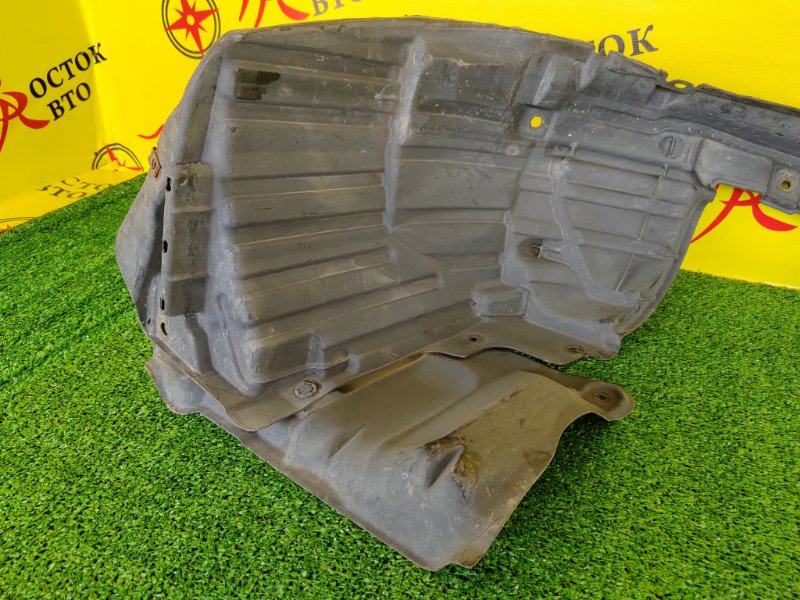 Подкрылок, 800 рублей, Красноярск