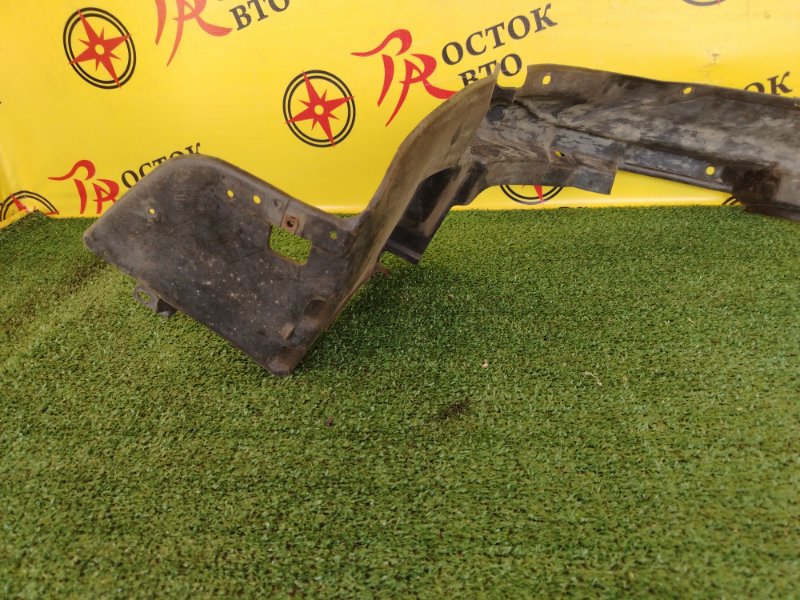 Подкрылок, 400 рублей, Красноярск