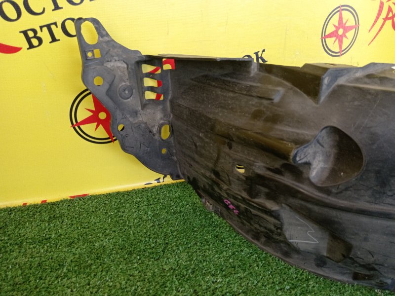 Подкрылок, 350 рублей, Красноярск