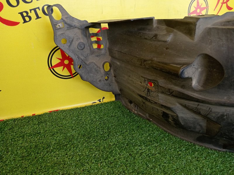 Подкрылок, 350 рублей, Красноярск