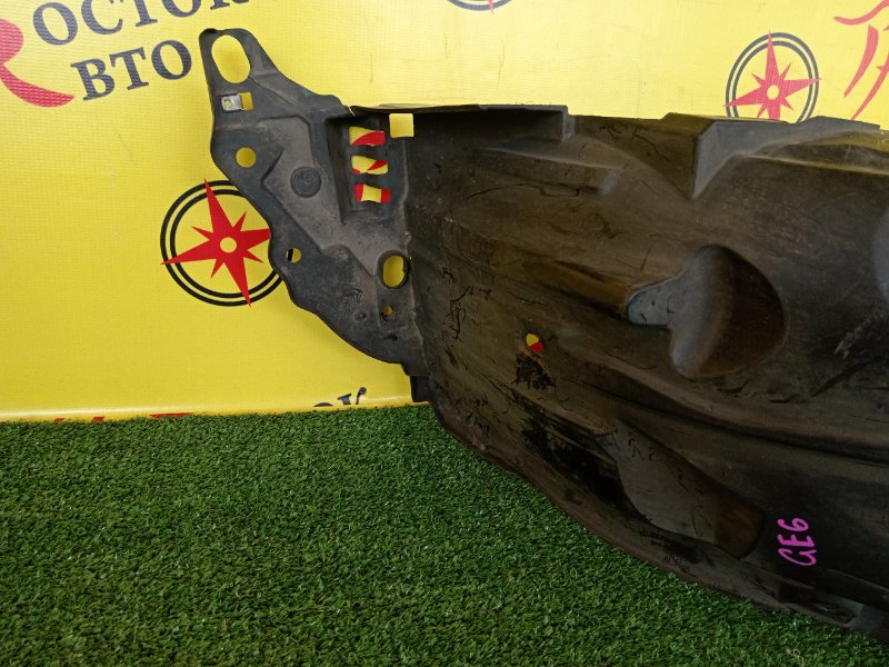 Подкрылок, 350 рублей, Красноярск