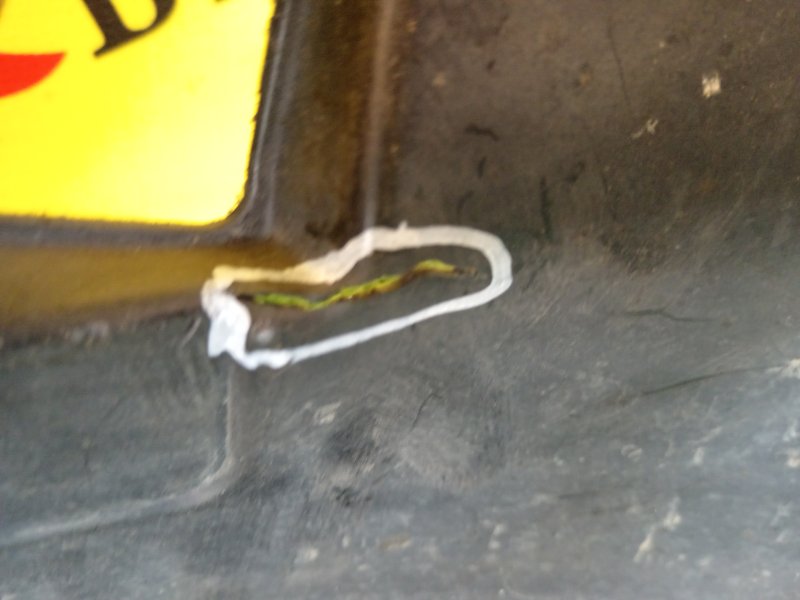 Подкрылок, 350 рублей, Красноярск