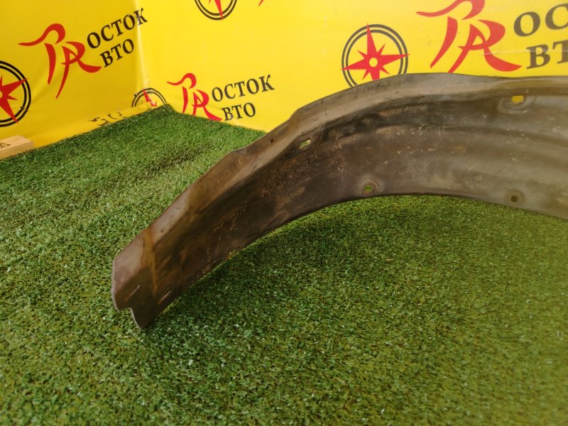 Подкрылок, 2000 рублей, Красноярск