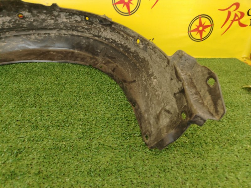 Подкрылок, 2000 рублей, Красноярск