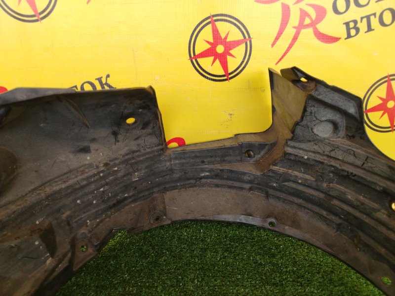 Подкрылок, 350 рублей, Красноярск