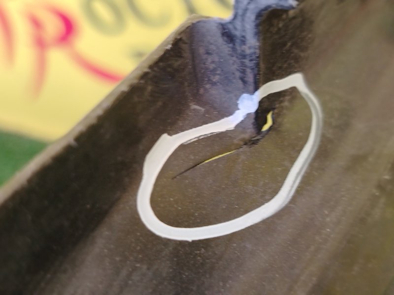 Подкрылок, 350 рублей, Красноярск