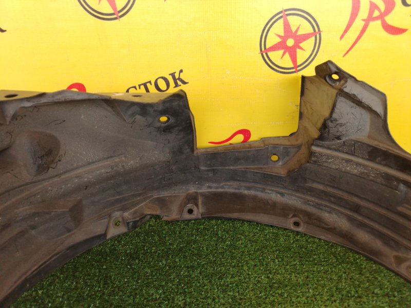 Подкрылок, 350 рублей, Красноярск