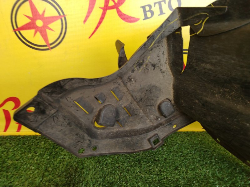 Подкрылок, 2000 рублей, Красноярск