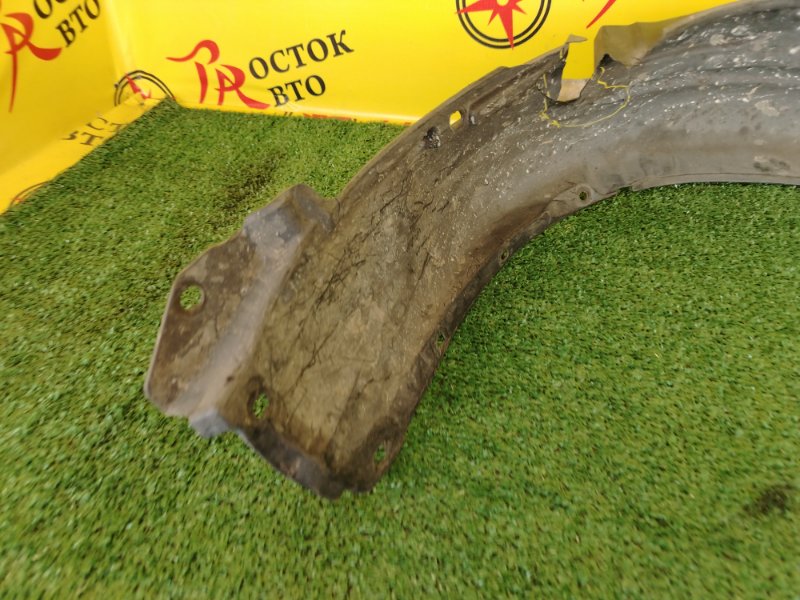 Подкрылок, 2000 рублей, Красноярск