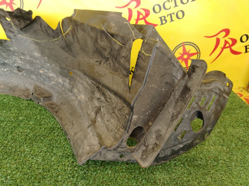 Подкрылок, 2000 рублей, Красноярск