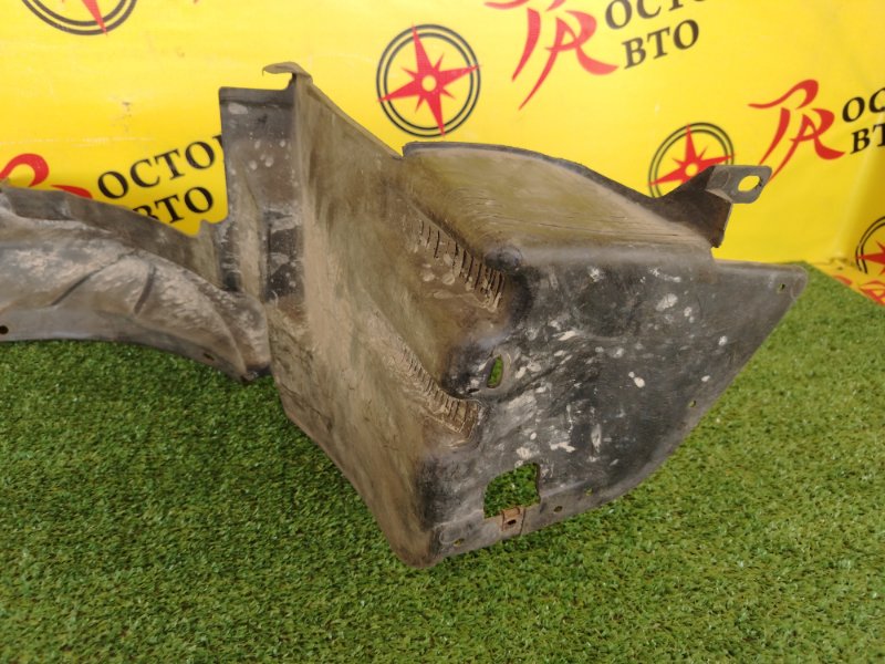 Подкрылок, 400 рублей, Красноярск