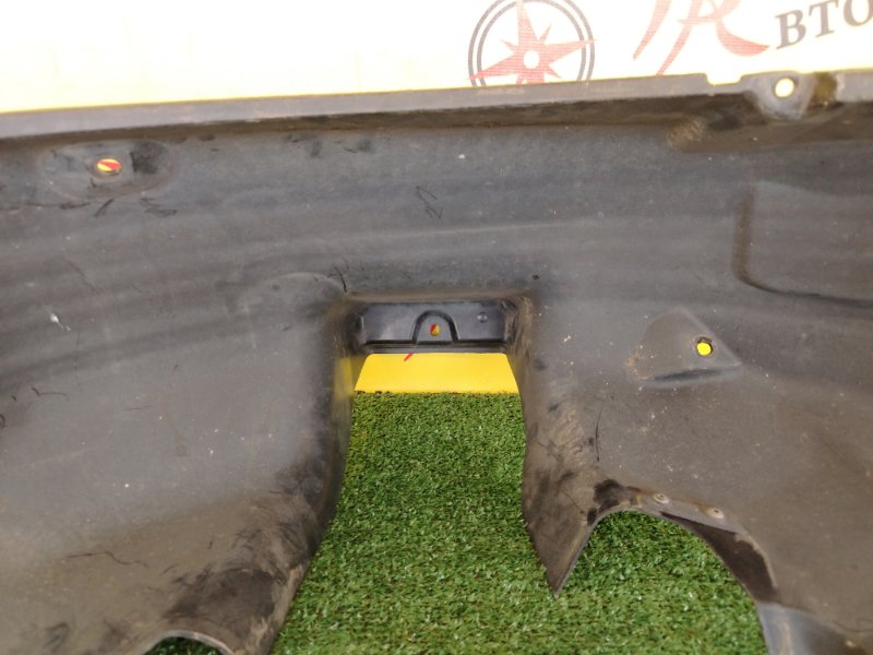 Подкрылок, 500 рублей, Красноярск