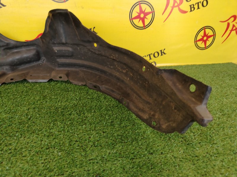 Подкрылок, 800 рублей, Красноярск