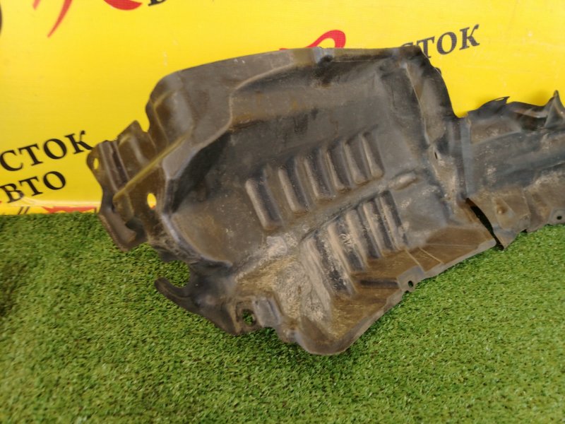 Подкрылок, 800 рублей, Красноярск