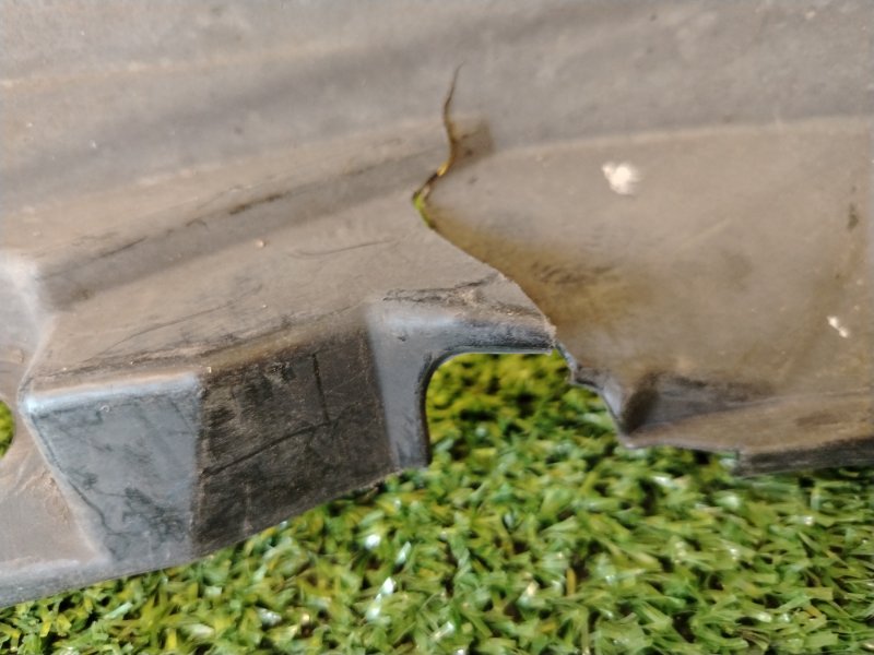 Подкрылок, 350 рублей, Красноярск