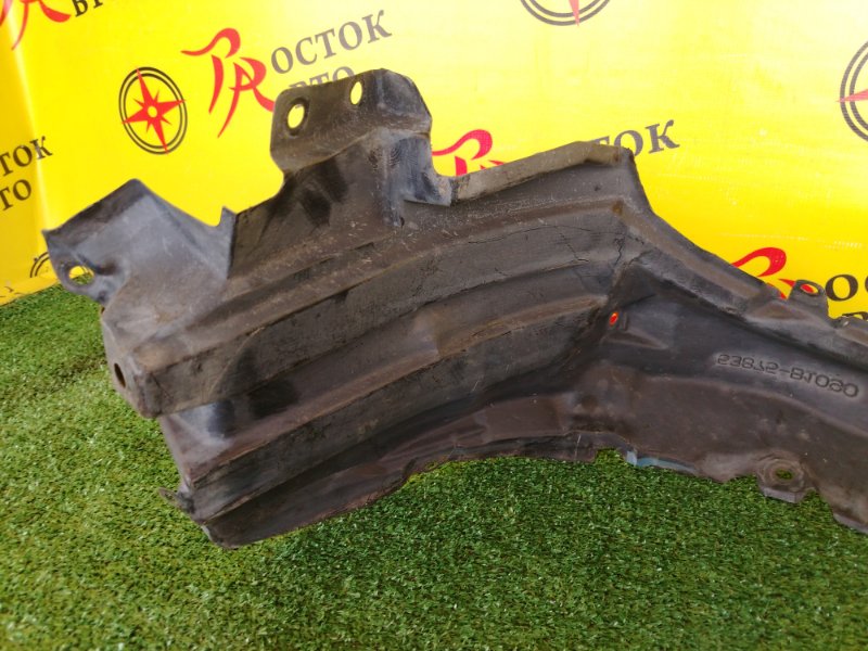 Подкрылок, 800 рублей, Красноярск