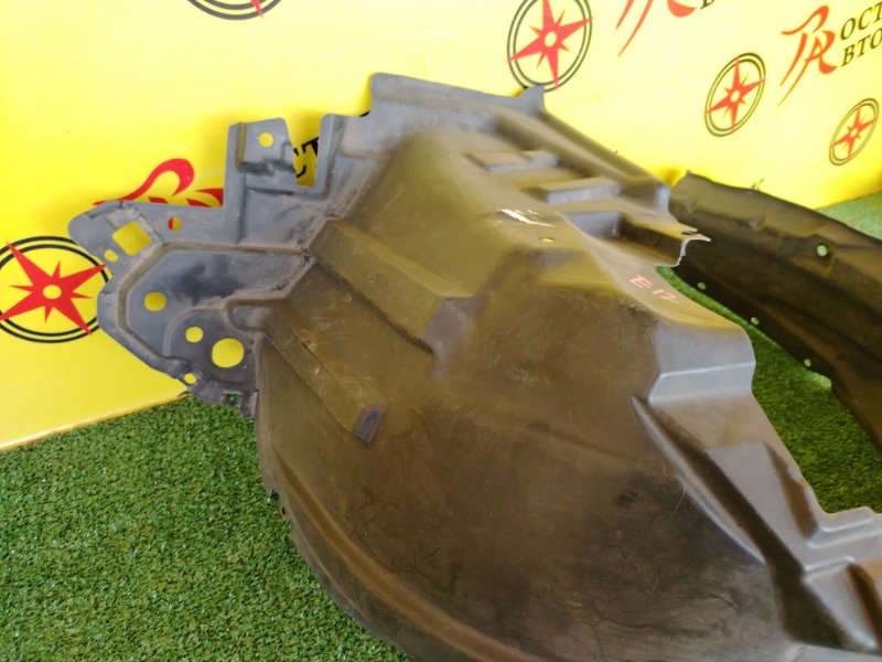 Подкрылок, 800 рублей, Красноярск