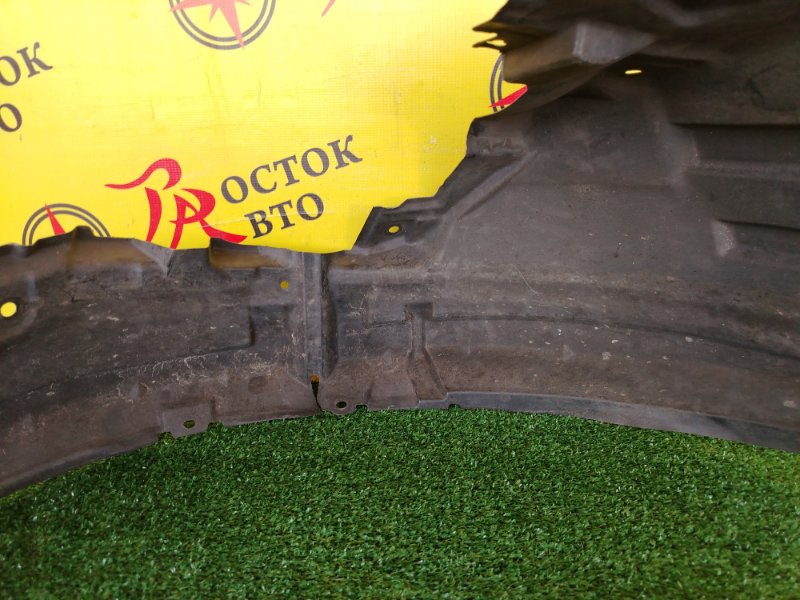 Подкрылок, 800 рублей, Красноярск