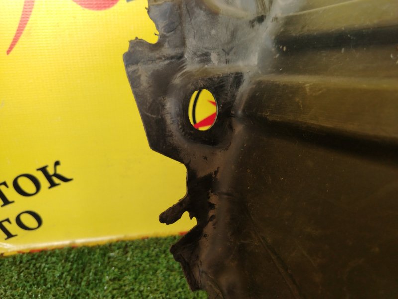 Подкрылок, 1800 рублей, Красноярск