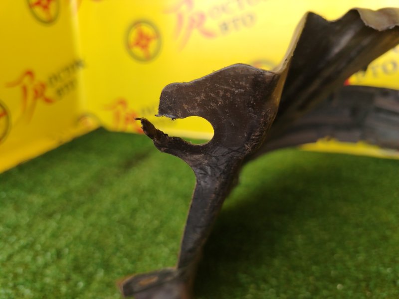 Подкрылок, 1800 рублей, Красноярск